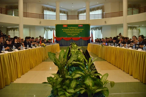 Vietnam, Cambodia agree to cement friendship, cooperation
