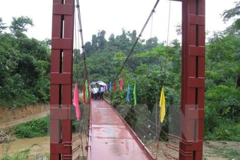 Quang Nam builds new bridges in disadvantaged areas