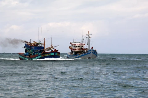Vietnamese fishermen saved in Gulf of Thailand
