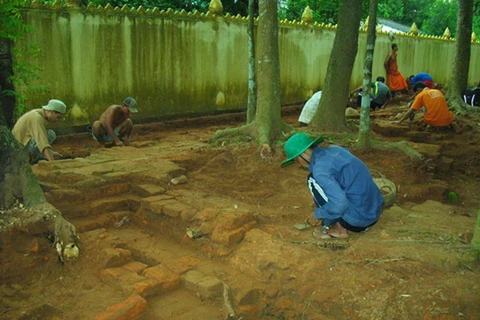 Excavation affirms scientific value of Tra Vinh’s ancient pagoda 