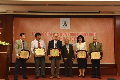 Vietnamese-French academic wins Phan Chau Trinh prize