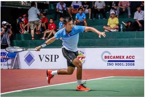 Top Vietnamese tennis ace jumps 39 spots in world rankings