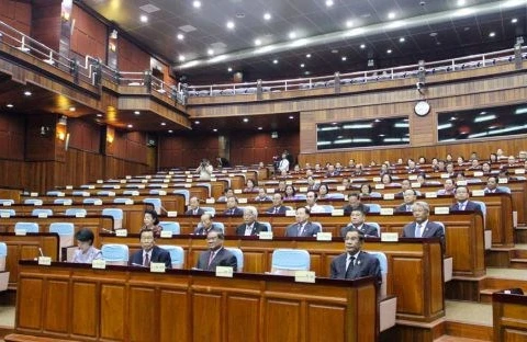 Cambodian parliament holds plenary session after three-month recess