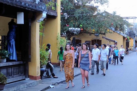 Ancient Hoi An city opens more streets for pedestrians 