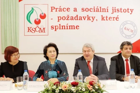 NA Chairwoman backs ties with Czech Republic communist party 