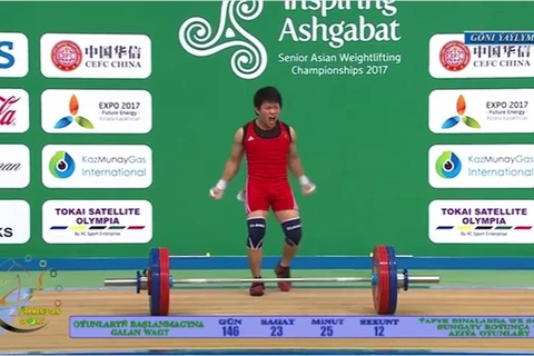 Vietnamese wins gold at Asian weightlifting champs