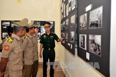 Exhibition on Vietnam’s reunification day held in Cuba
