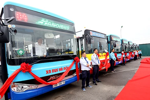 Hanoi to launch 62 new bus routes