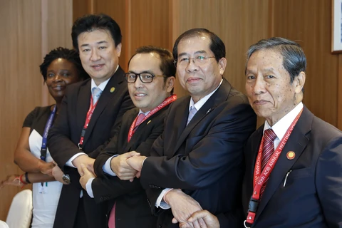 Japan proposes currency swap deal to ASEAN 