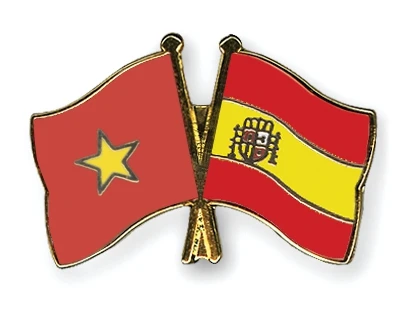 Leaders offer congratulations on 40 years of Vietnam-Spain ties
