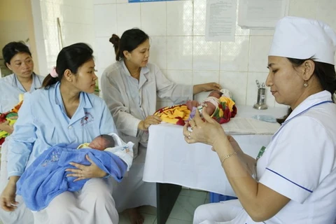 Vietnam appreciates WHO’s role in building health care policies 