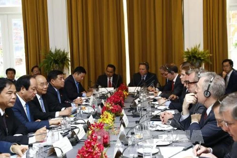Time ripe for US firms to further engage in VN’s restructuring: PM