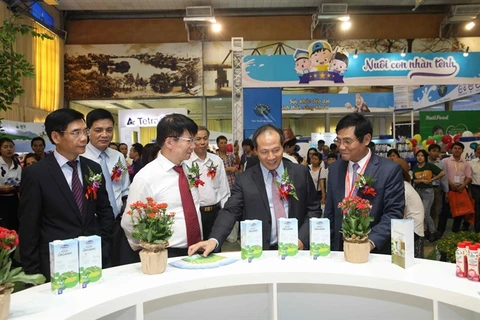 Experts praise VN dairy industry’s potential