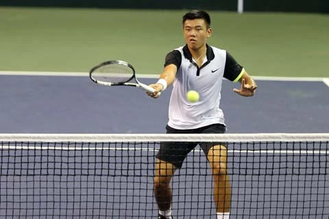 Ly Hoang Nam sets VN record for tennis ranking