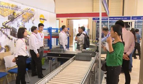 Industrial, manufacturing fair kicks off in Binh Duong
