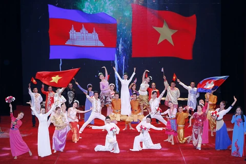 Grand ceremony marks 50 years of Vietnam-Cambodia diplomatic ties