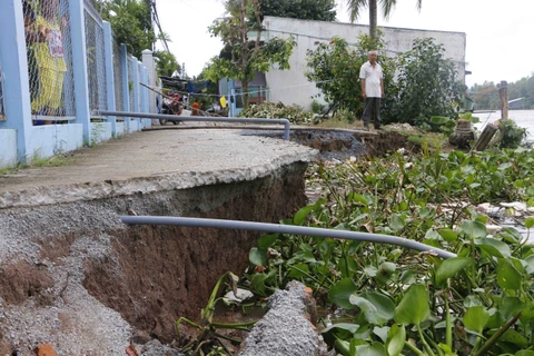 Mekong to relocate landslide-prone households
