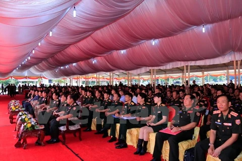 Lao alumni in Vietnam meet in Vientiane 