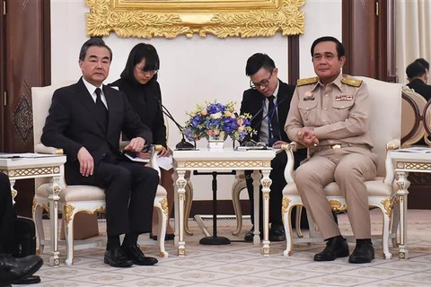 Thailand, China pledge to strengthen ties