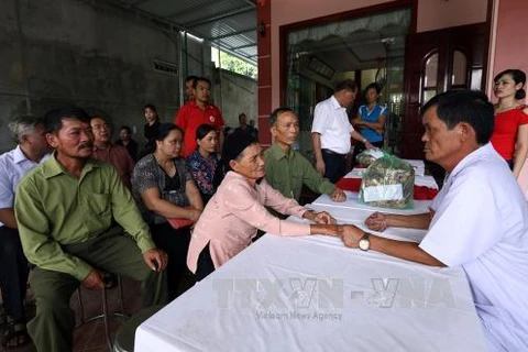 Locals in Dien Bien’s border commune receive free health care