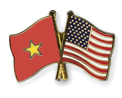 US National Defence University delegation visits Vietnam 