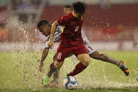 VN footballer among top five strikers in Southeast Asia