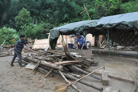 Vietnam Red Cross offers urgent aid for flood victims