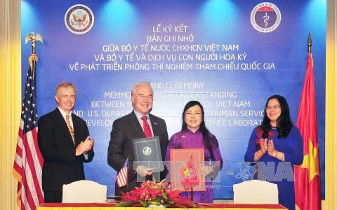 US helps Vietnam build national reference medical lab