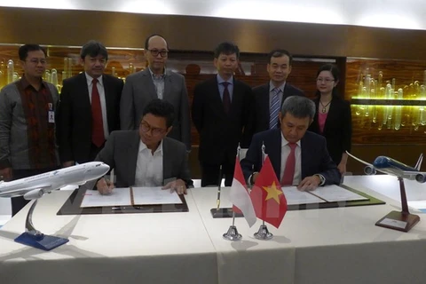 Vietnam Airlines, Garuda Indonesia boost strategic cooperation