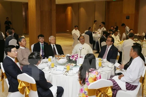 Party leader meets leading Vietnamese, Myanmar firms