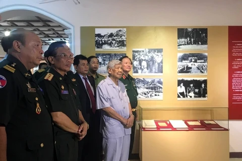 Exhibition features Vietnam-Laos-Cambodia solidarity