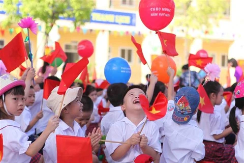 20 million Vietnamese students embark on new academic year