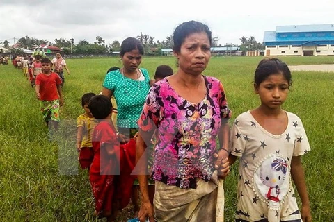123,000 Myanmar people flee into Bangladesh