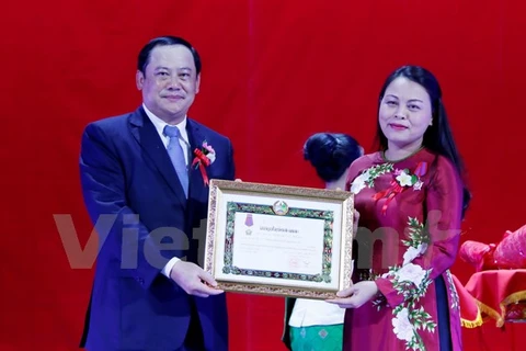 Vietnamese, Lao women contribute to fostering bilateral ties 