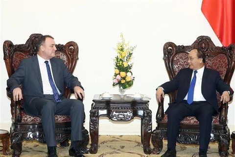 PM hosts outgoing Slovak ambassador