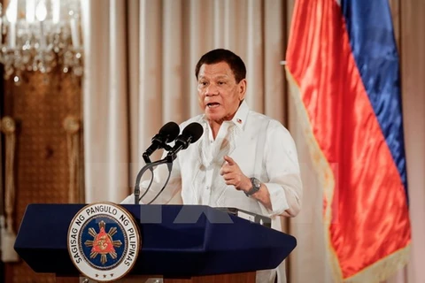 Philippine President says never negotiate with Maute terrorists