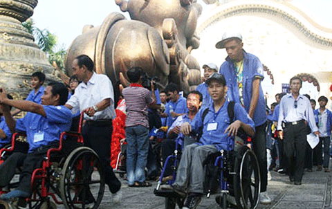 Hanoi to build tourism portal for the disabled 