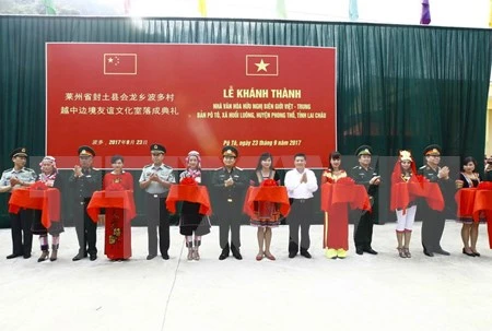 Vietnam-China border friendship cultural house inaugurated in Lai Chau 
