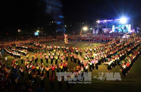 Visitors dazzled by cultural activities in Yen Bai 