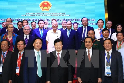 PM calls for foreign support for Mekong Delta development 