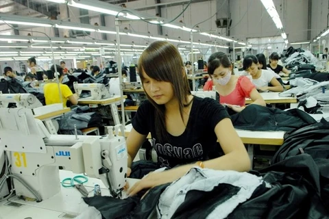Ministry drafts legal amendments to aid local garment exporters
