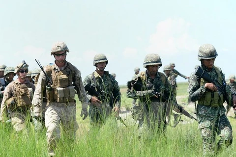 Philippines, US agree to increase joint military activities 