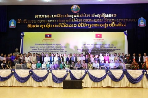 Vietnamese alumni in Laos meet up 