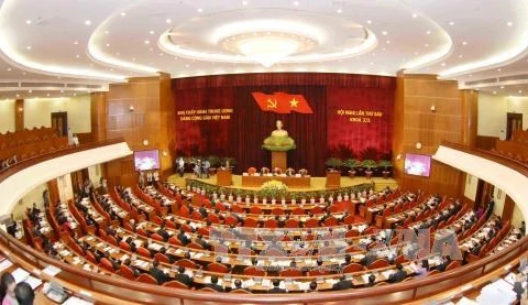 Politburo discusses reconstruction of public administrative units 