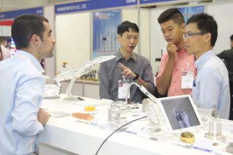 Precision engineering show draws businesses from 19 nations, territories