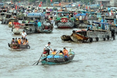 Hanoi cultural week features Cai Rang floating market