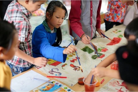 Exhibition features ethnic minority kids’ art