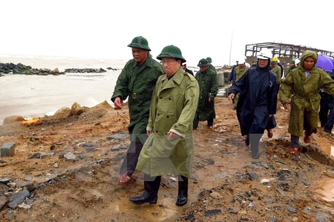 Deputy PM inspects Phu Yen’s preparedness for Typhoon Damrey
