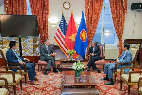 New US Ambassador pledges to promote ties with Vietnam