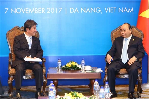APEC 2017: PM hosts Japanese Minister of Economic Revitalisation 